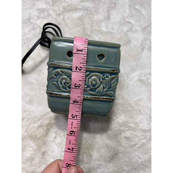 Scentsy Ceramic Electric Wax Warmer - Picture 3 of 8